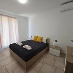 Ferienhaus 10 Min Airport & Wifi - Wonderful 5 Stars Bari