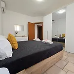 10 Min Airport & Wifi - Wonderful 5 Stars Bari