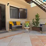 Ferienhaus 10 Min Airport & Wifi - Wonderful 5 Stars
