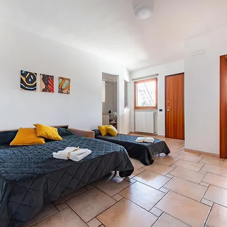10 Min Airport & Wifi - Wonderful 5 Stars Holiday home