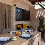 10 Min Airport & Wifi - Wonderful 5 Stars Vakantiehuis