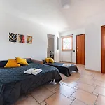 10 Min Airport & Wifi - Wonderful 5 Stars Vakantiehuis