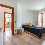 Vakantiehuis 10 Min Airport & Wifi - Wonderful 5 Stars Bari