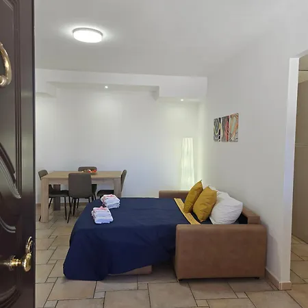 Holiday home 10 Min Airport & Wifi - Wonderful 5 Stars