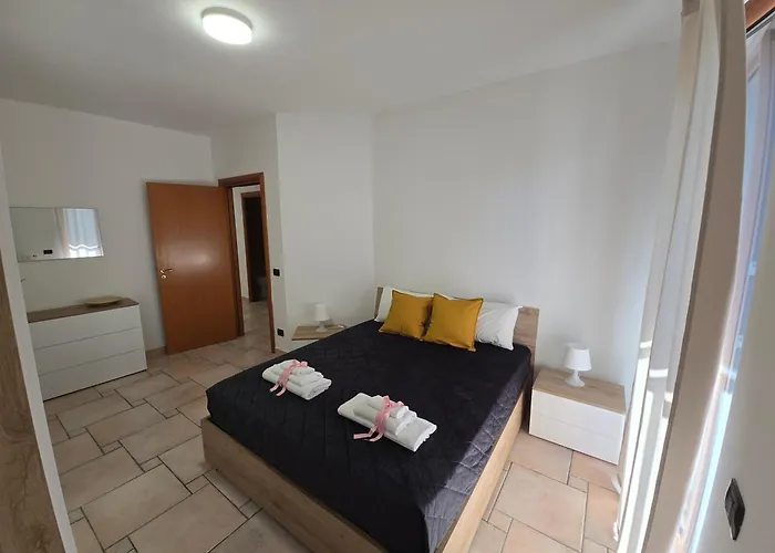 Holiday home 10 Min Airport & Wifi - Wonderful 5 Stars