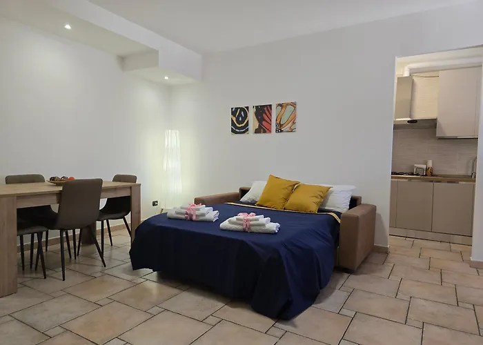 10 Min Airport & Wifi - Wonderful 5 Stars Holiday home