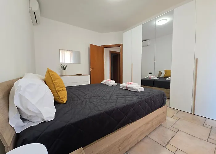 10 Min Airport & Wifi - Wonderful 5 Stars Bari