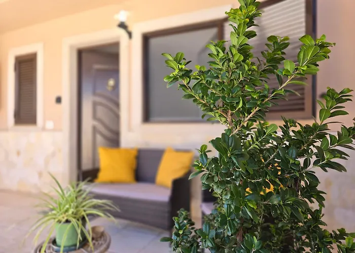 Holiday home 10 Min Airport & Wifi - Wonderful 5 Stars Bari